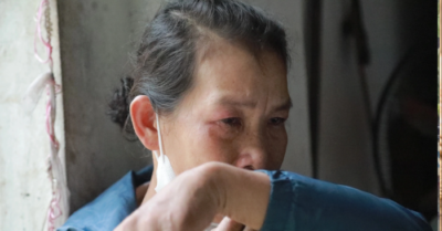 Mẹ đơn thân mắc bệnh hiểm nghèo được hàng xóm tặng đất dựng nhà