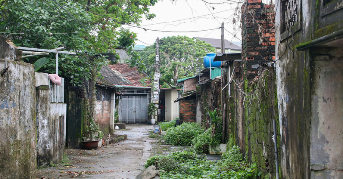 Nghệ An: Khu tập thể cọc sợi xuống cấp, 65 hộ dân vẫn chờ tái định cư sau hơn 10 năm