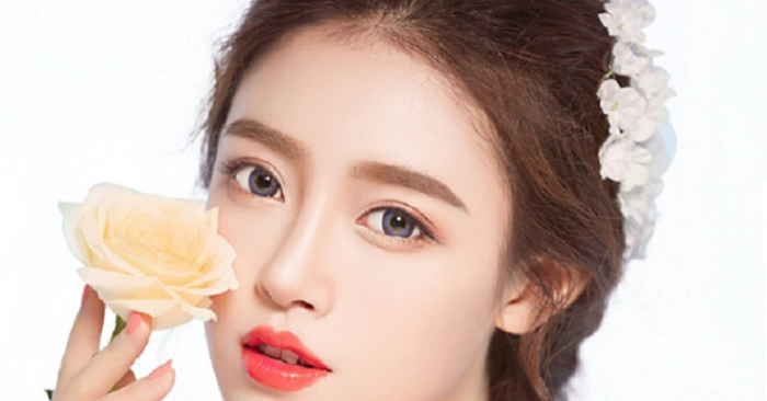 Hai cách giúp phụ nữ tạo phúc đức cho con cháu