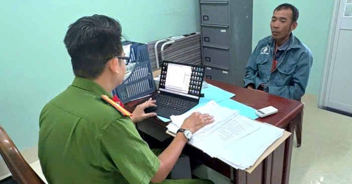 hát karaoke quá giờ