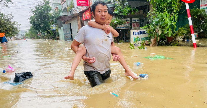 Hỗ trợ khẩn cấp 700 tỷ đồng cho 4 tỉnh khắc phục thiệt hại mưa lũ