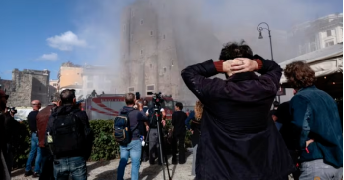 Tháp trung cổ Torre dei Conti ở Rome bất ngờ đổ sập khi đang trùng tu