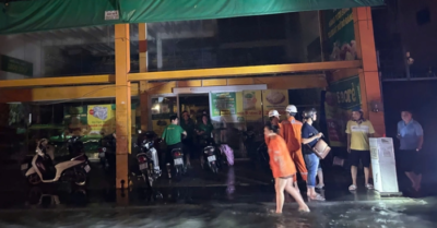 TP.HCM: Thiếu niên 15 tuổi nghi bị điện giật chết khi qua điểm ngập trên đường Đề Thám