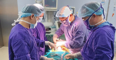 Thanh niên 22 tuổi vỡ tinh hoàn sau cú ngã khi đá bóng, phải cắt bỏ một bên