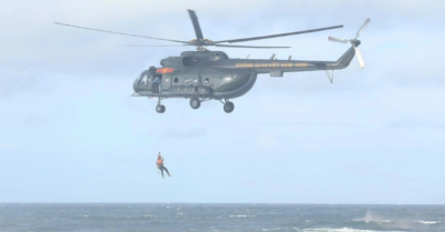 Trực thăng diễn tập tìm kiếm, cứu nạn máy bay rơi ở vùng biển Gia Lai