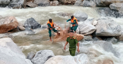 Nước lớn đột ngột cuốn trôi 5 em nhỏ ở Quảng Nam: Một em tử vong, một em mất tích