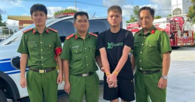 Kẻ cướp giật tại tiệm vàng ở TP Hồ Chí Minh bị bắt khi đang tẩu thoát