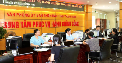 Giám đốc Sở Nội vụ Thanh Hóa được ủy quyền giải quyết thủ tục việc làm, tiền lương