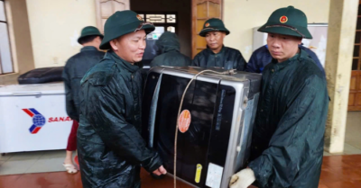 Gần 50 người ở Quảng Trị phải di dời khẩn cấp do sạt lở nghiêm trọng