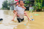 Mưa lũ miền Trung gây 50 người chết và mất tích, hơn 52.000 nhà bị ngập