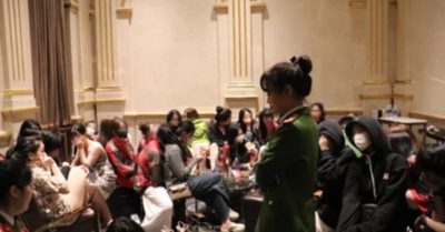 Huy động hơn 300 cảnh sát khám xét 3 quán karaoke ở Hà Nội