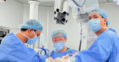 Liệt lưỡi do u não, từ Mỹ về Việt Nam phẫu thuật bằng robot