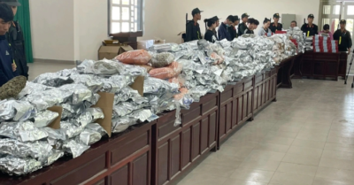 Bí mật đằng sau nhóm “Cô tiên thơm. Chuyên mùi” rao bán cần sa