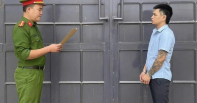 Giữ hộ 18 chỉ vàng khi đưa bạn đi cấp cứu rồi “tiếc” không trả, mang đi bán lấy 60 triệu