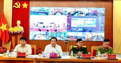 Khánh Hòa họp khẩn, sẵn sàng ứng phó khẩn cấp bão số 13