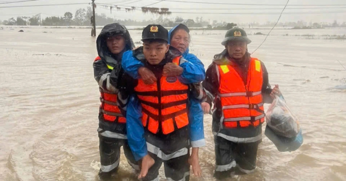 Lũ lịch sử ở miền Trung gây thiệt hại hơn 13.000 tỷ đồng