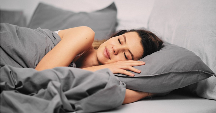 Giờ đi ngủ lý tưởng giúp bảo vệ sức khỏe tim mạch