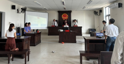 Tranh chấp di sản Đức Tiến