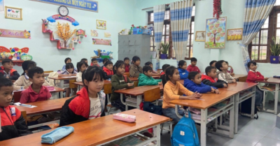 Vụ 40 học sinh nhập viện: Cách chức Hiệu trưởng và Hiệu phó tại Quảng Trị