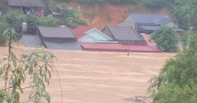 Lũ lớn bao trùm Lâm Đồng