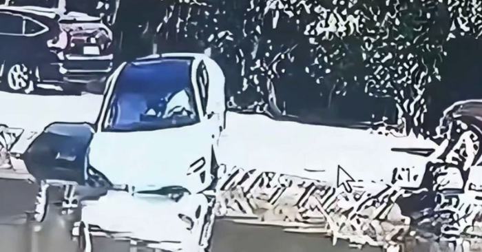 Xiaomi SU7 lại gây sốc: đâm đầu xuống nước khi ở chế độ tự lái