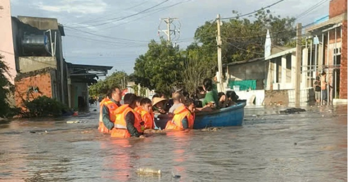 Lũ Dâng Nhanh Ở Lâm Đồng