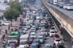 Ô tô chỉ hơn 8% phương tiện nhưng chiếm phần lớn mặt đường Hà Nội