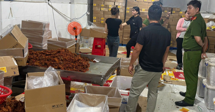 Phát hiện hơn 30 tấn thịt, nội tạng không rõ nguồn gốc tại TP.HCM