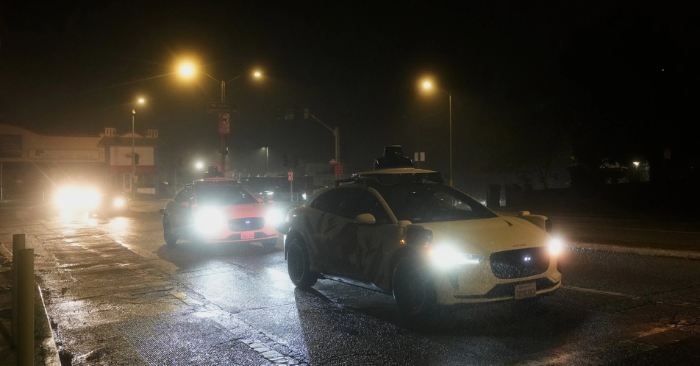 Taxi tự lái gây hỗn loạn khi mất điện tại San Francisco