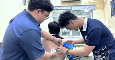 Sinh viên làm ống nghe AI giá mềm giúp theo dõi bệnh phổi tại nhà