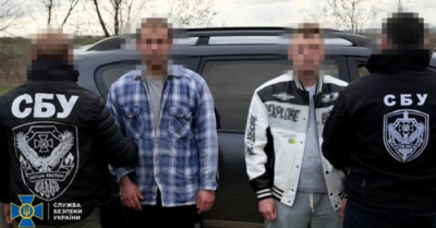 Ukraine phá đường dây trốn nhập ngũ bằng cách chui qua đường ống khí đốt