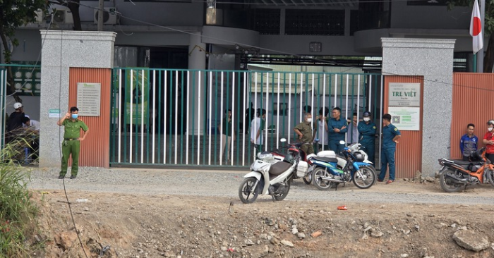 Phát hiện thi thể dưới kênh ở Xuân Thới Sơn