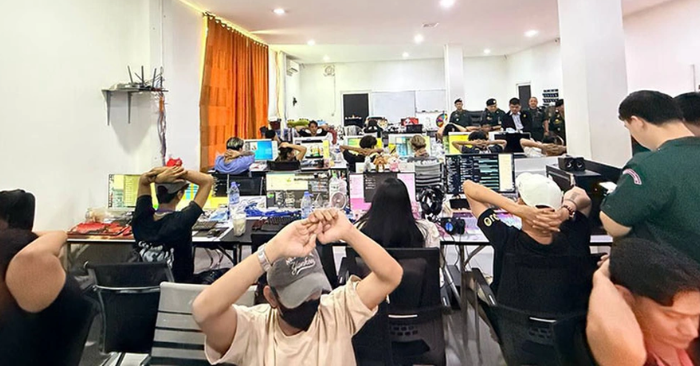 Lừa đảo trực tuyến: Campuchia trục xuất hơn 4.000 nghi phạm sau chiến dịch truy quét