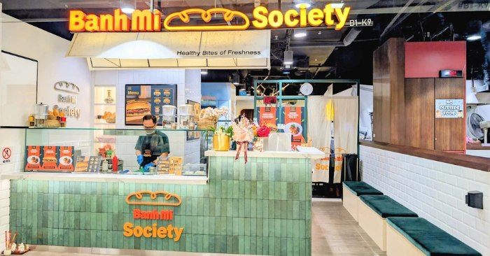 Cựu giám đốc Google bán bánh mì Việt tại Singapore