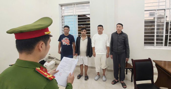 Bắt nhóm người Việt Nam và Trung Quốc giữ người trái phép vì vay tiền đánh bạc