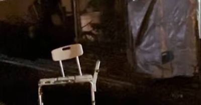 Cô gái 22 tuổi bị nhốt trong chuồng