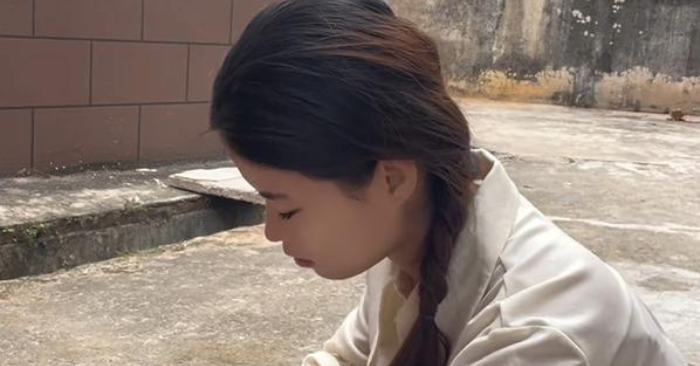 Mất việc ở tuổi 24, trở về quê rồi rời nhà