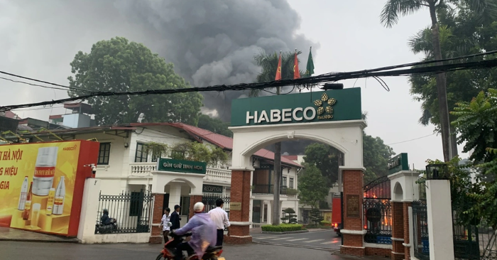 Cháy lớn Nhà máy Bia Hà Nội đã được khống chế