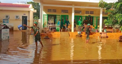 Thầy hiệu trưởng ở Lâm Đồng kêu gọi hỗ trợ sách giáo khoa cho 240 học sinh mất trắng sau lũ