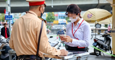 Đề xuất bỏ yêu cầu mang giấy tờ xe khi lưu thông: Người dân chỉ cần sử dụng giấy tờ điện tử