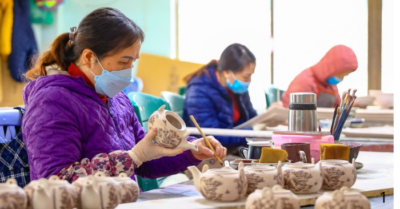 Làng nghề Hà Nội tất bật vào vụ Tết, tăng tốc sản xuất phục vụ thị trường