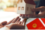 Sự thật thuế thu nhập cá nhân khi cha mẹ tặng đất cho con
