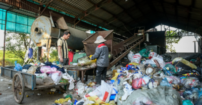 Cỗ máy phân loại rác Việt Nam ở Ninh Bình hồi sinh bãi rác