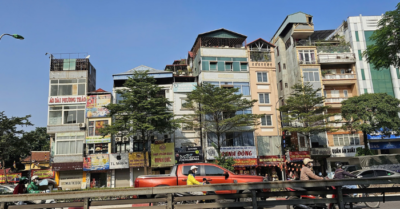 Thị trường nhà riêng lẻ Hà Nội ghi nhận nghịch lý: Quan tâm giảm, giá vẫn tăng