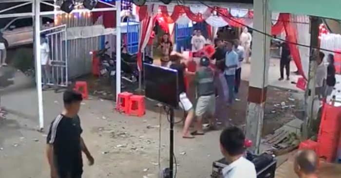 Mâu thuẫn khi nhóm thanh niên nhảy múa trong đám cưới ở Cần Thơ dẫn tới xô xát, khiến một người tử vong và hai người khác bị thương, công an đang điều tra làm rõ