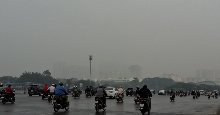 Ô nhiễm không khí Hà Nội sáng 8.12 leo lên mức báo động với hàng loạt điểm đo chuyển sang màu tím, gây nguy cơ lớn cho sức khỏe và ảnh hưởng toàn miền Bắc