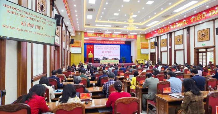 Đại biểu Gia Lai yêu cầu làm rõ trách nhiệm trong công tác xả lũ, tiêu thoát lũ sau đợt mưa lịch sử gây thiệt hại nghiêm trọng, khiến người dân bức xúc và lo lắng