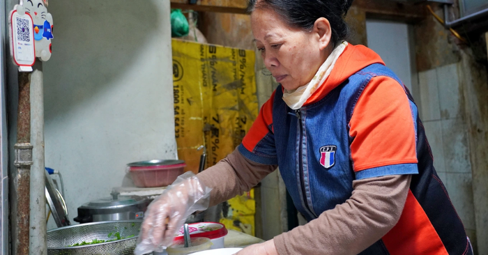 Bát phở 25.000 đồng giữa Hà Nội đắt đỏ