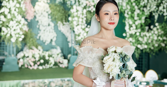 Ba năm hoãn cưới vì lý do khó chấp nhận