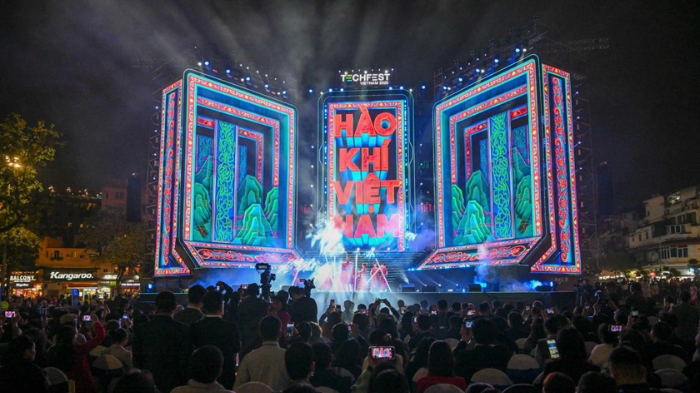 Techfest 2025 không gian mở